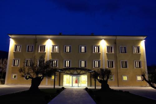 La Dimora Del Baco Hotel LʼAquila Eksteriør bilde